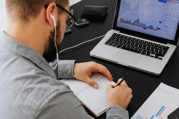 Hoe kunnen virtual reality-games de gaming-ervaring verbeteren?